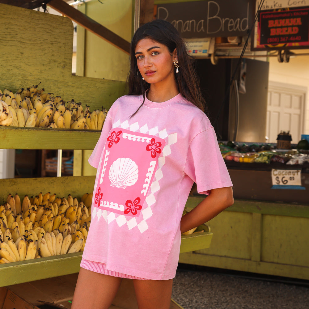 Boyfriend Tee - Shell Beach