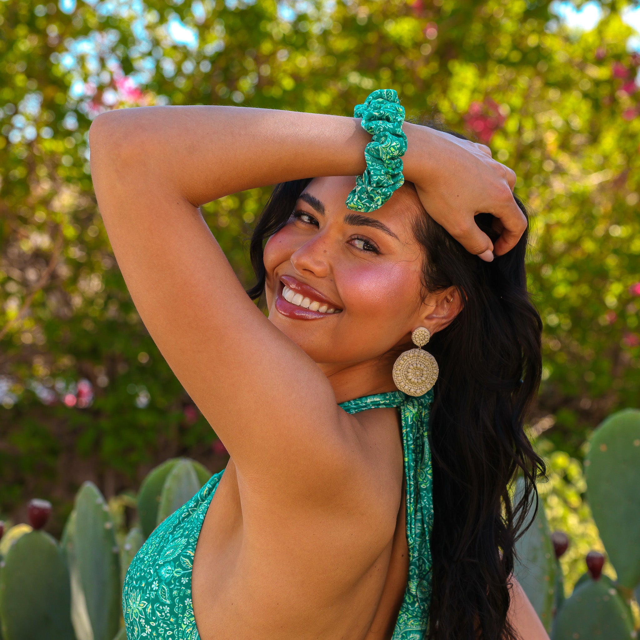 Scrunchie - Emerald Aura –Kulani Kinis